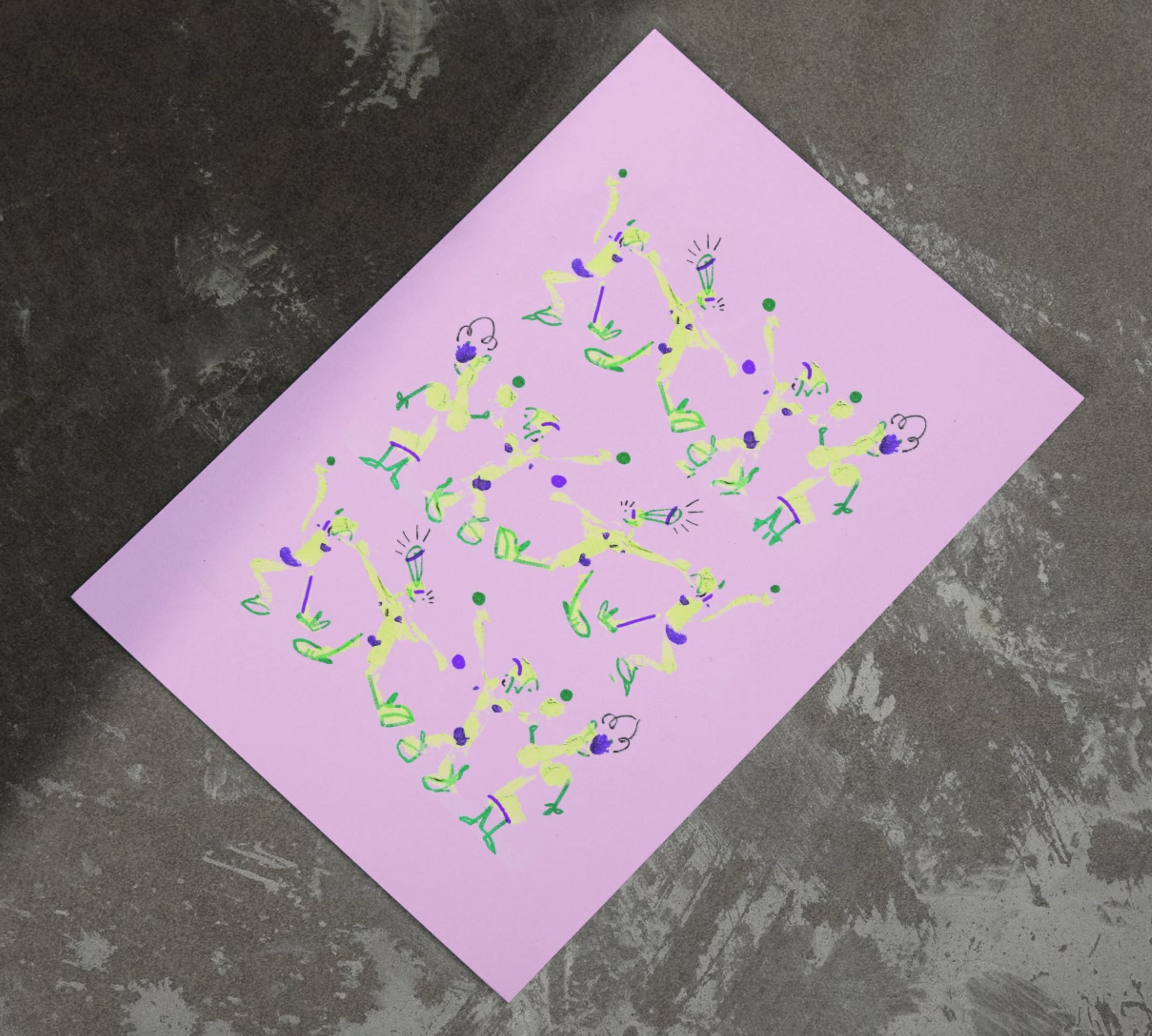 Multitude rosa con amarillo